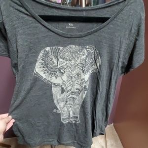 Super soft lucky elephant t shirt
